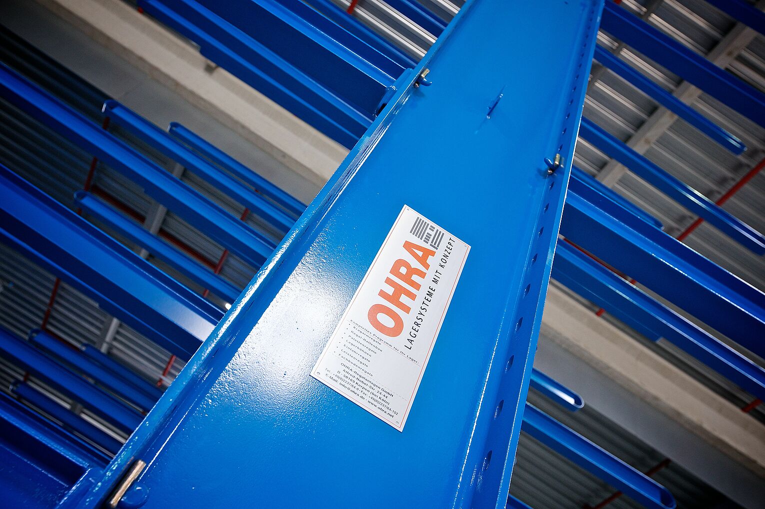 [Translate "Spain"] Cantilever racking system by OHRA